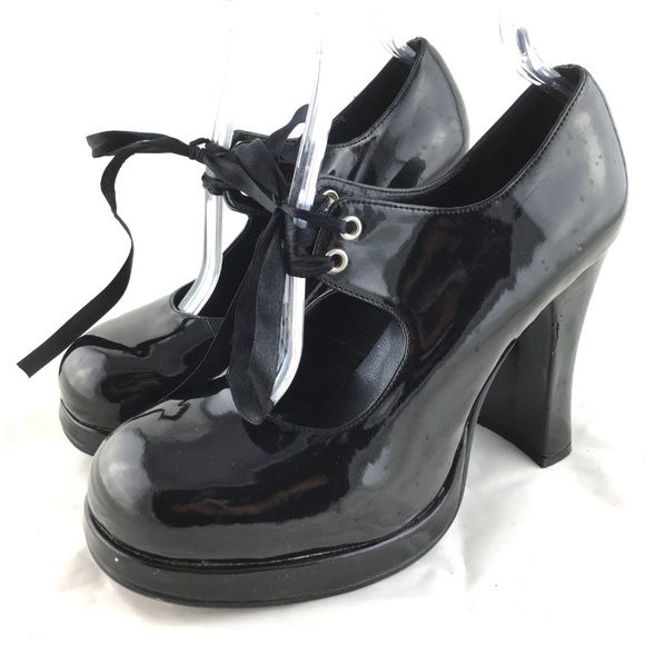 hot topic shoes heels